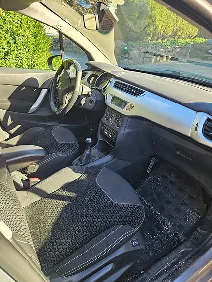 Citroen C3 2012 photo 5