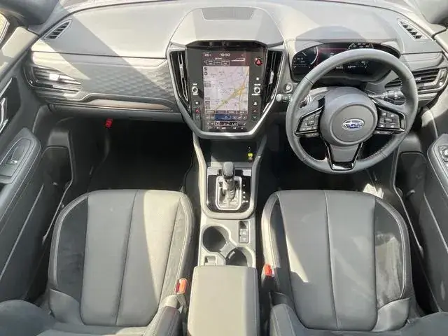 Subaru Forester 2025 photo 2