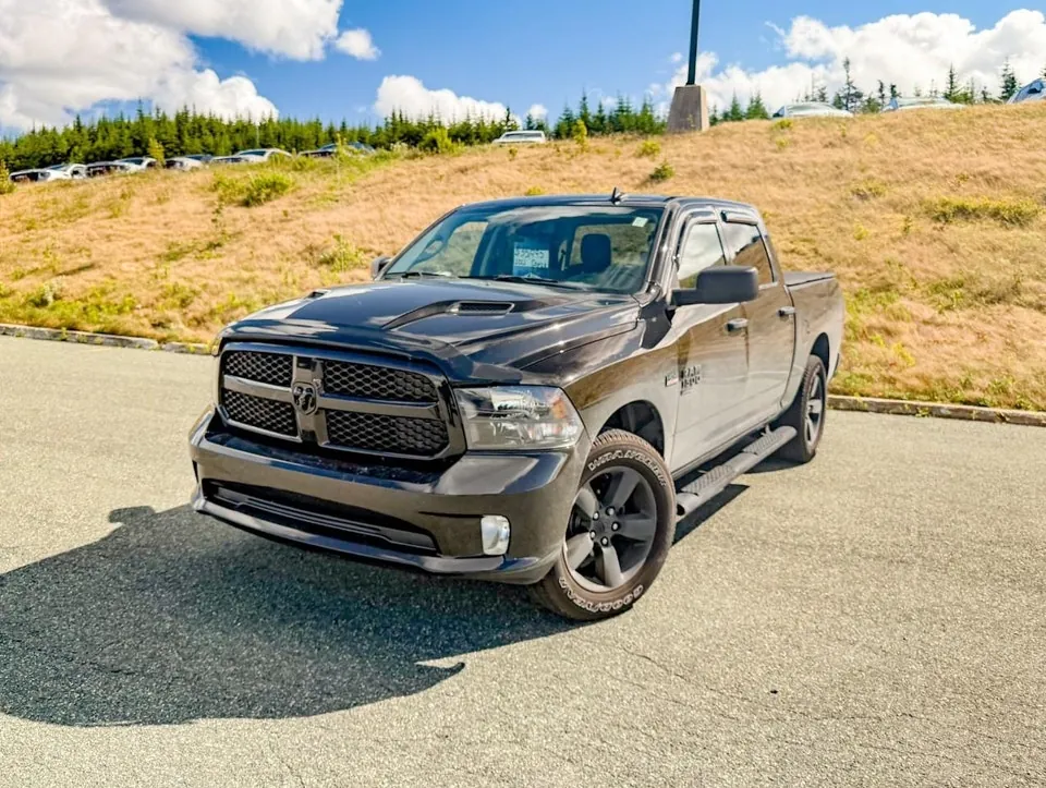 Ram 1500 Classic 2022 photo 2