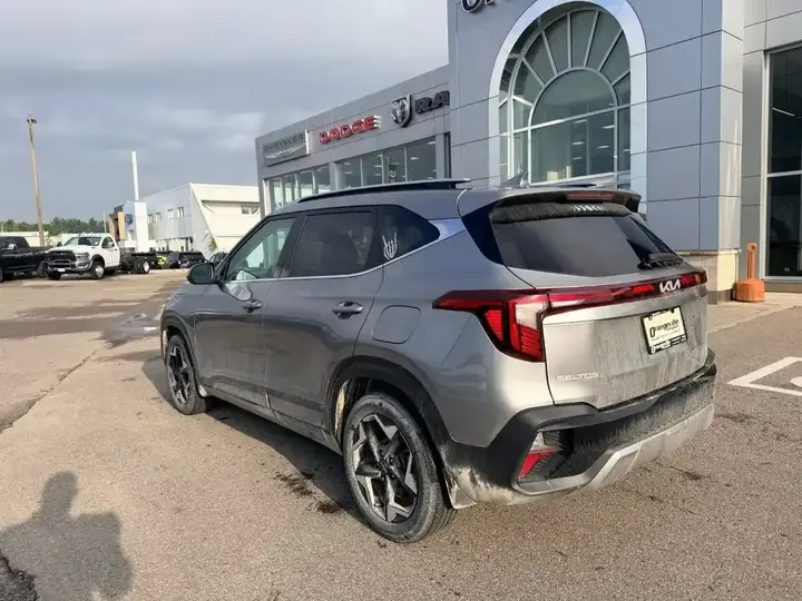 Kia Seltos 2024 photo 4
