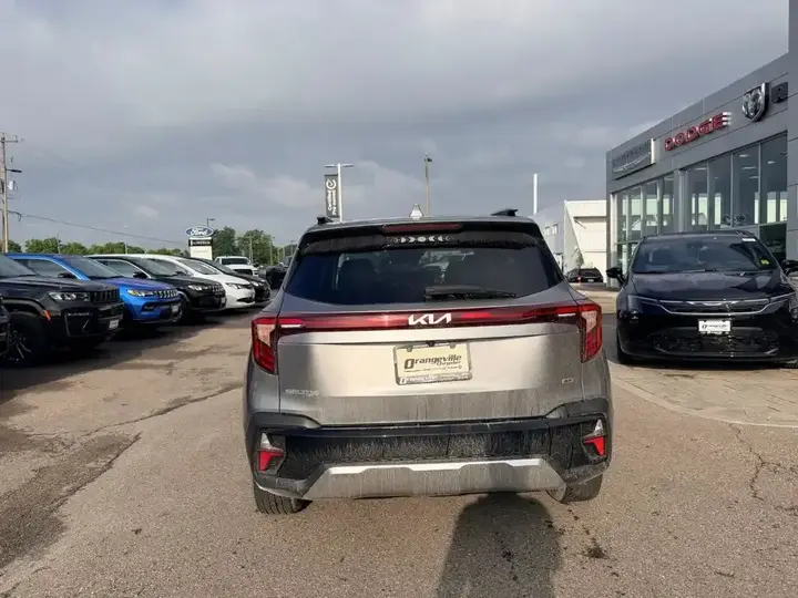 Kia Seltos 2024 photo 5