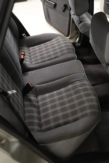 Volkswagen Passat 1987 photo 3