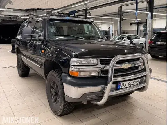 Chevrolet Tahoe 2000 photo 3