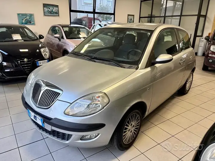Lancia Ypsilon 2008 photo 2
