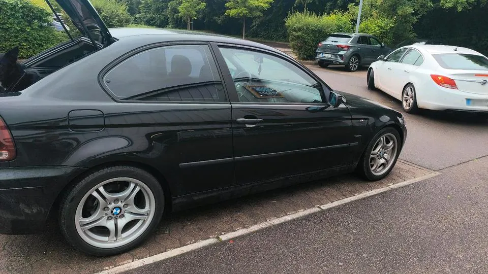 BMW 318Ti