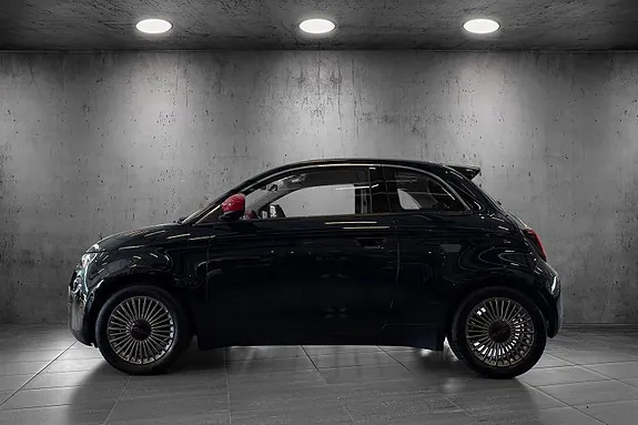 Fiat 500E 2022 photo 2