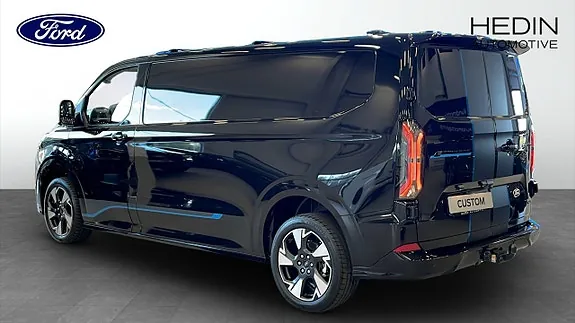 Ford E-Custom 2026 photo 2