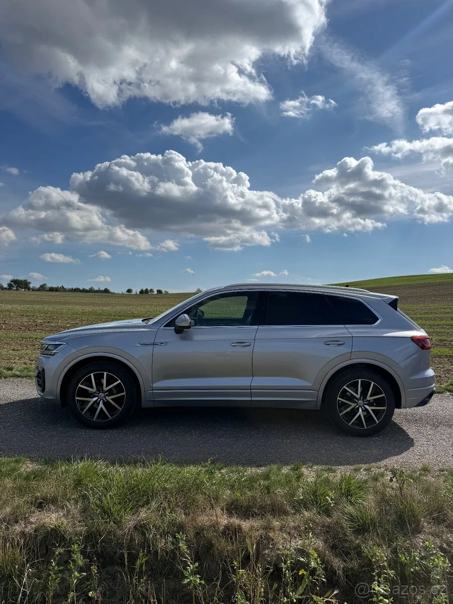 Volkswagen Touareg 2019 photo 3