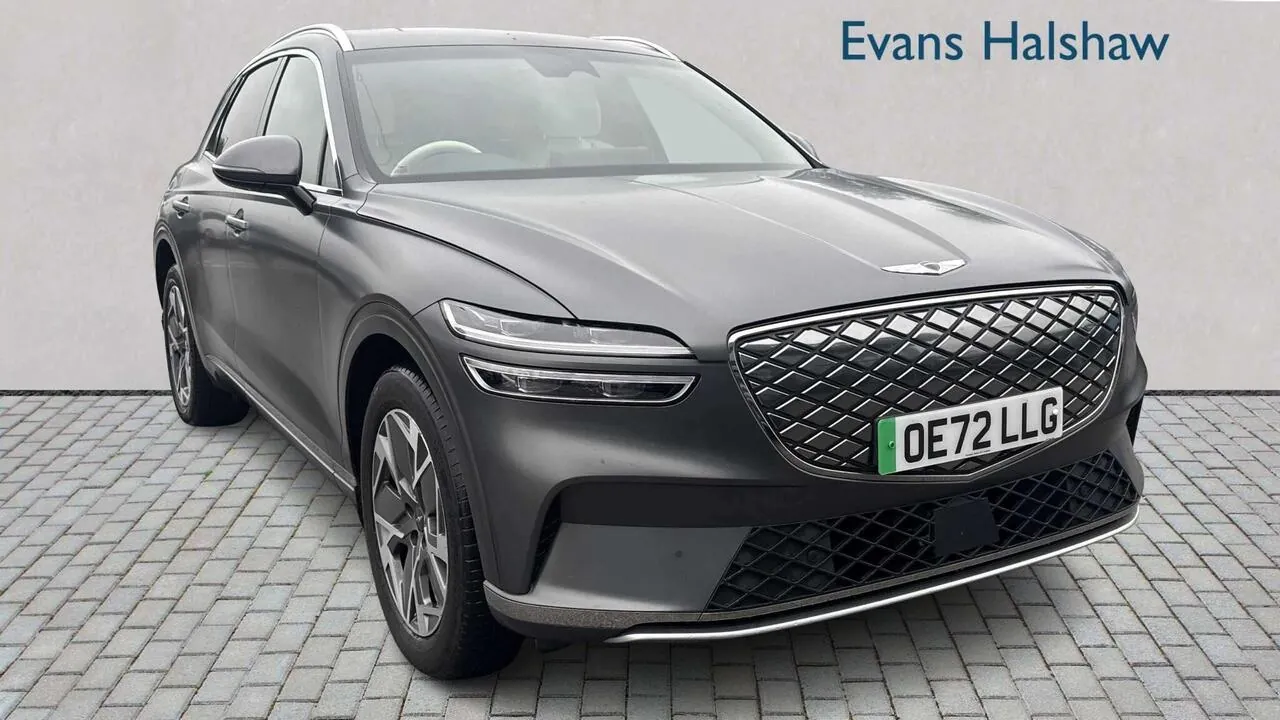 Genesis Gv70