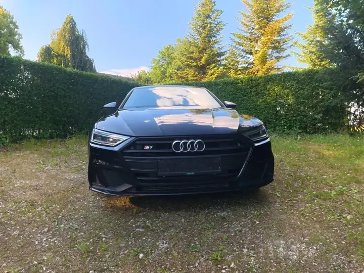 Audi A7 2019 photo 2