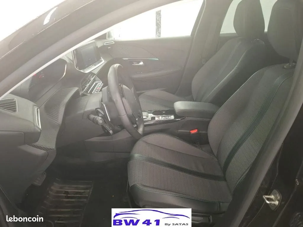 Peugeot 208 2023 photo 5