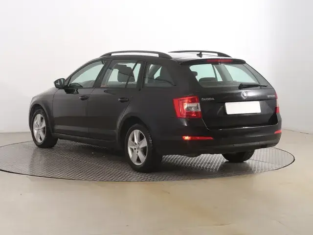 Skoda Octavia Combi 2016 photo 3