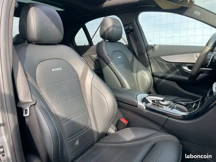 Mercedes-Benz C-Class 2018 photo 5