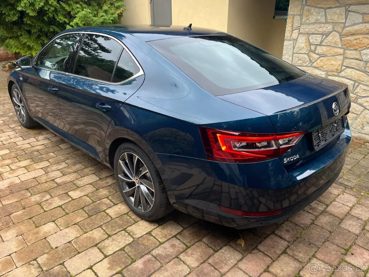 Skoda Superb photo 5
