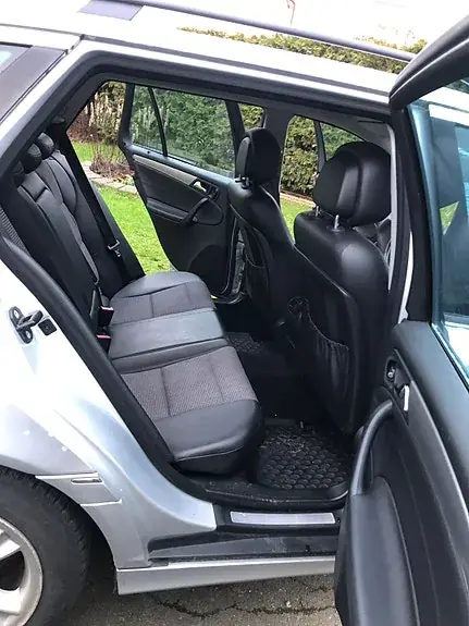 Mercedes-Benz C180 2006 photo 3