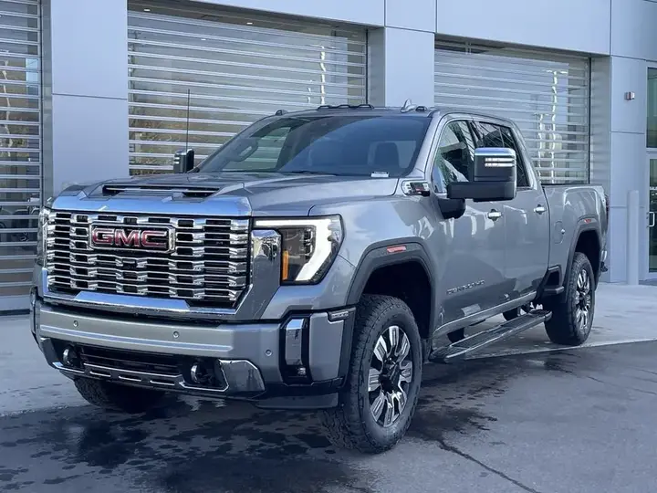 GMC Sierra 3500Hd 2026 photo 4