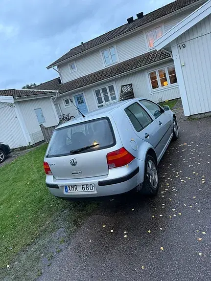 Volkswagen Golf 4 2000 photo 3
