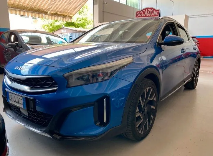 Kia Xceed 2023 photo 2