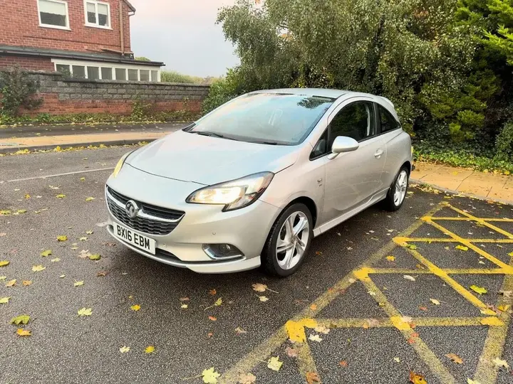 Vauxhall Corsa 2016 photo 2