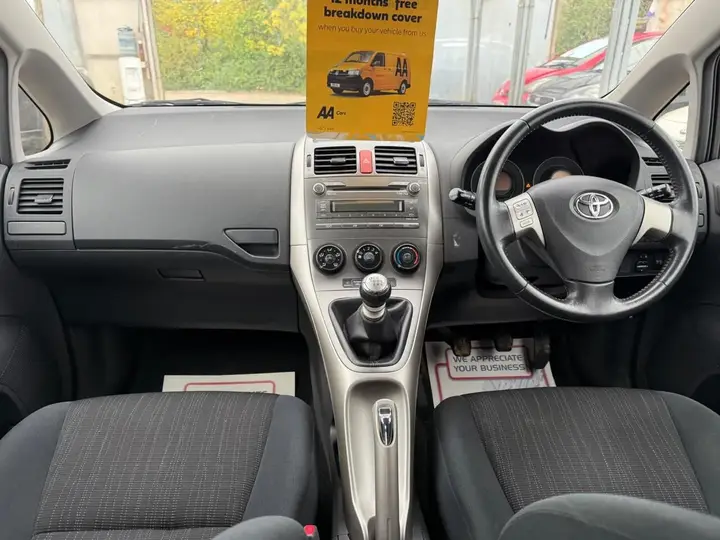 Toyota Auris 2007 photo 3