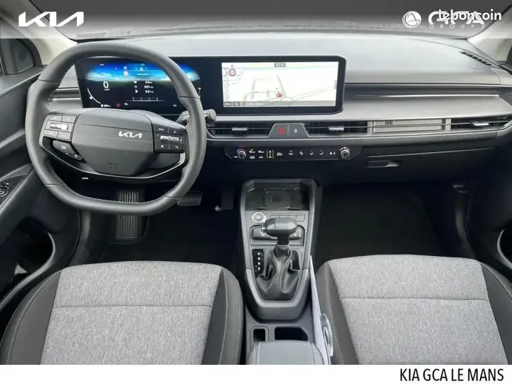Kia Stonic 2025 photo 5