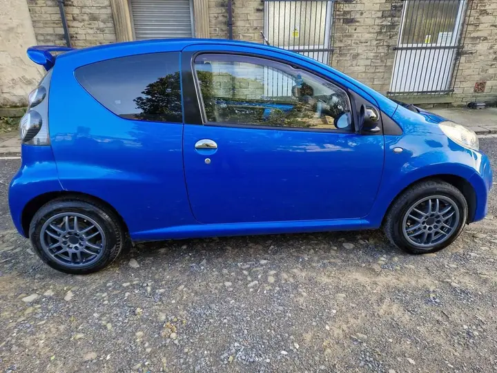 Citroen C1 2011 photo 3