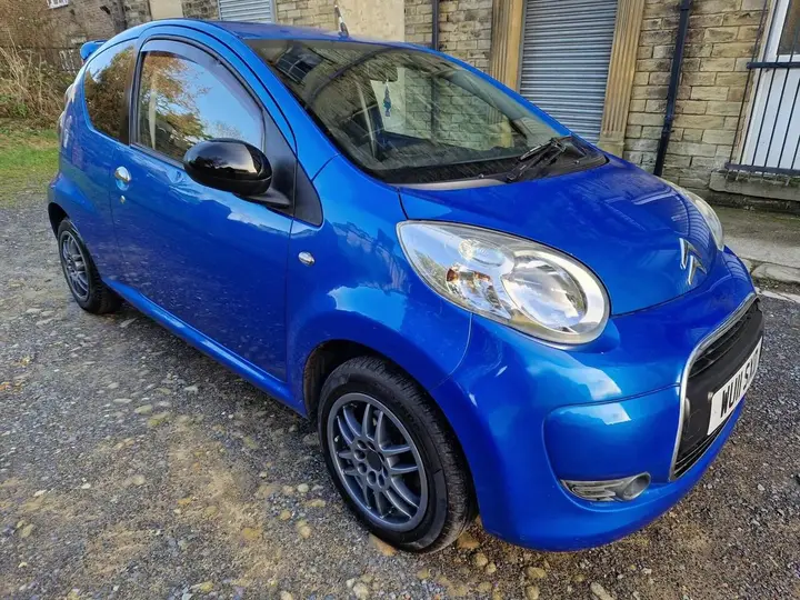 Citroen C1 2011 photo 2