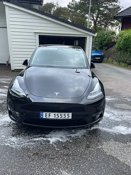 Tesla Model Y 2022 photo 3