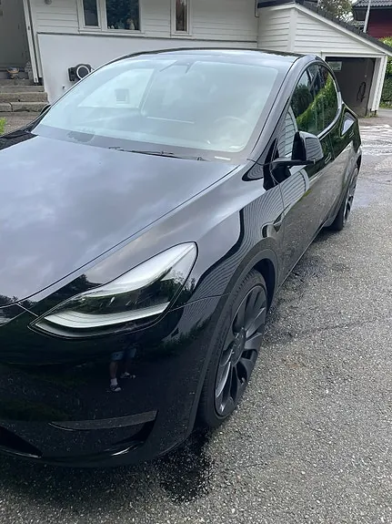 Tesla Model Y 2022 photo 4