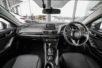 Mazda 3 2015 photo 3