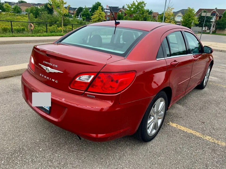 Chrysler Sebring 2010 photo 2