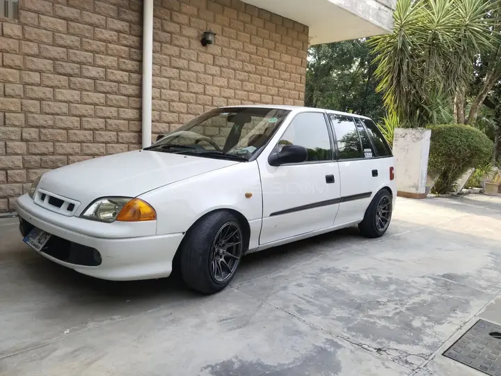 Suzuki Cultus