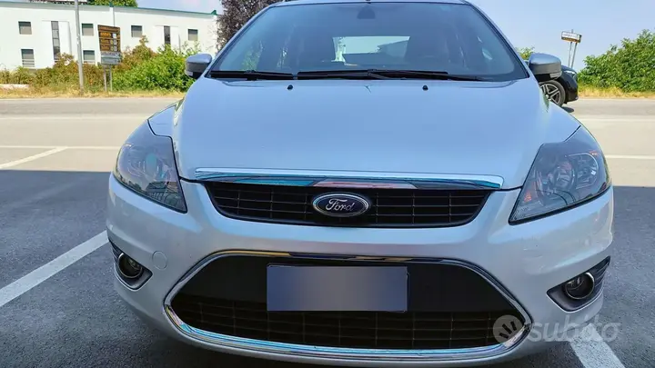 Ford Focus 2008 photo 3