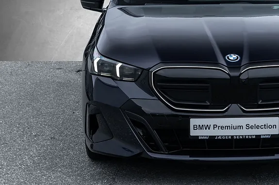 BMW I5 2025 photo 5