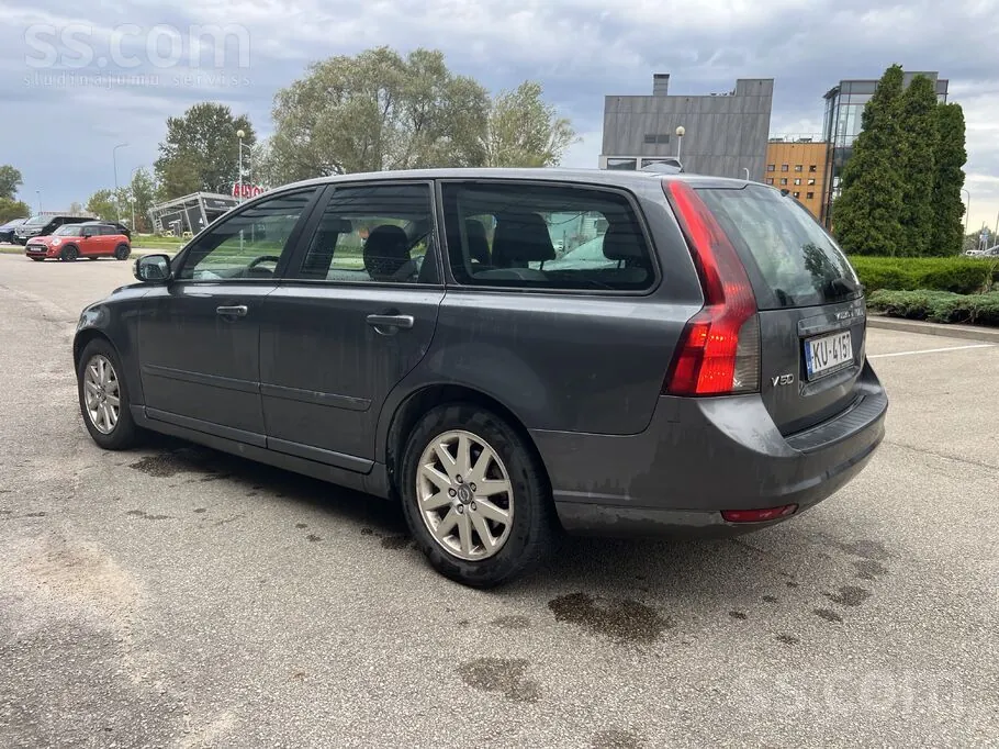 Volvo V50 2007 photo 4