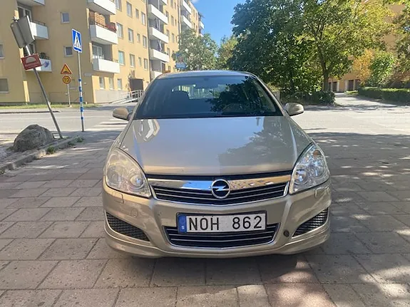 Opel Astra 2008 photo 4