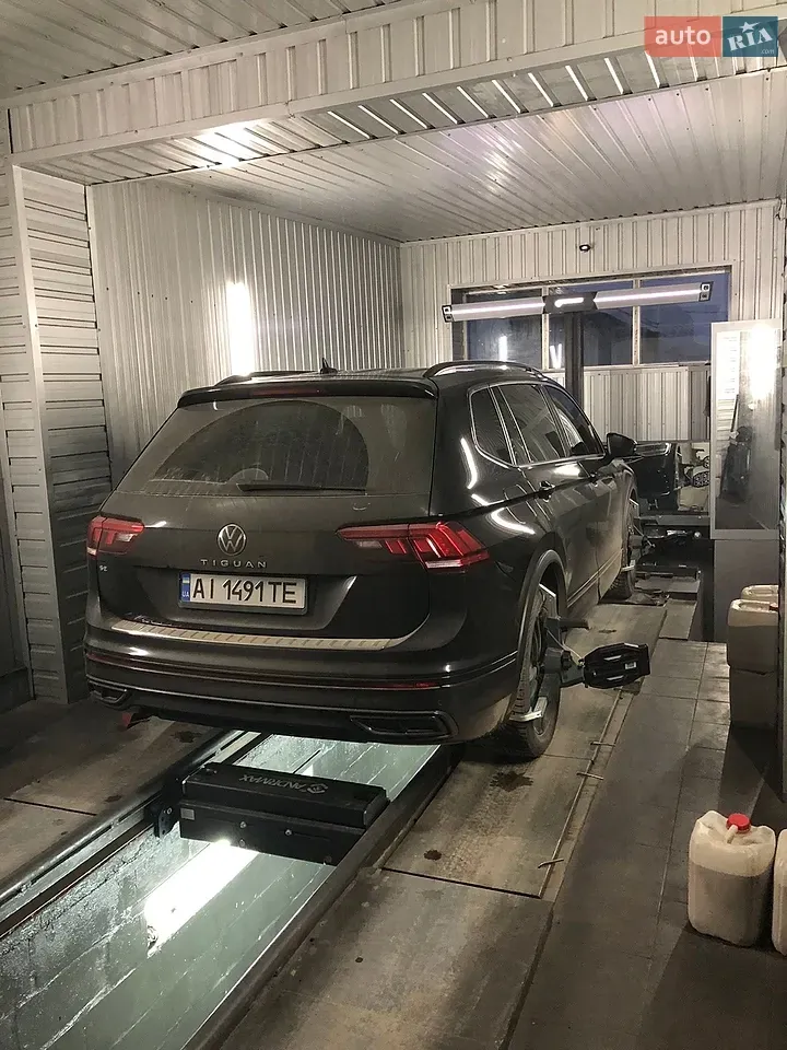 Volkswagen Tiguan 2022 photo 3