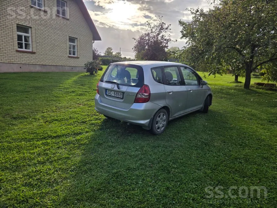 Honda Jazz 2006 photo 3