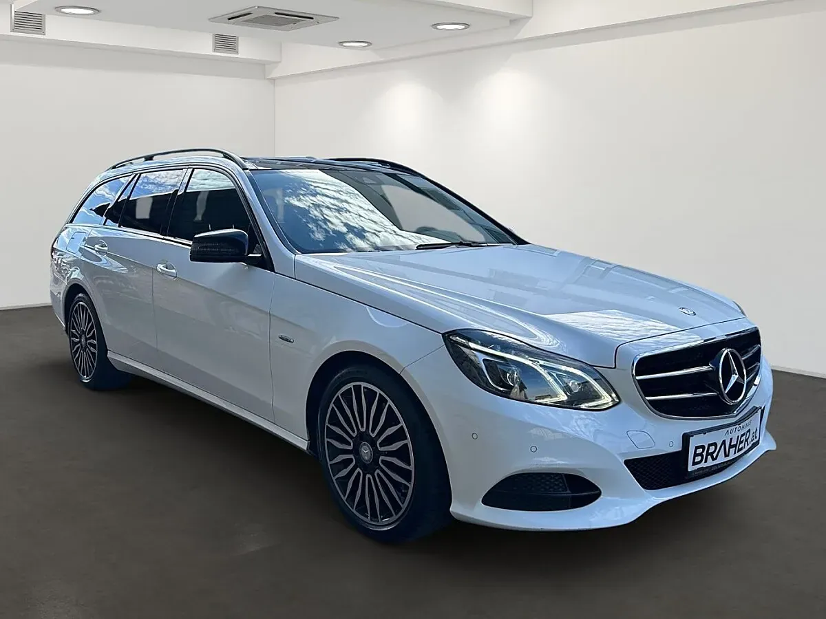 Mercedes-Benz E-Class 2016 photo 3