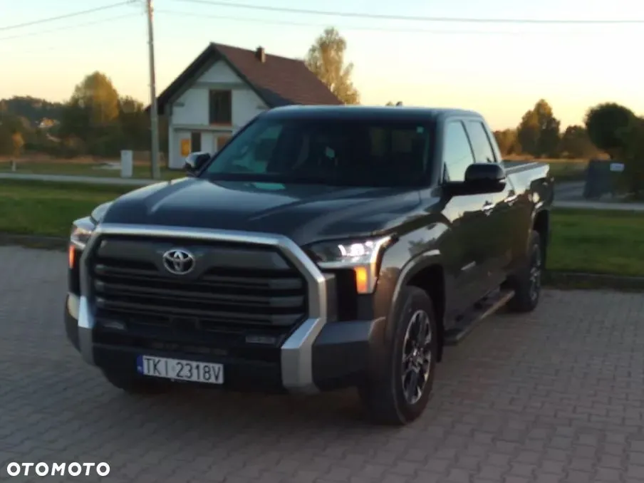 Toyota Tundra 2023 photo 3