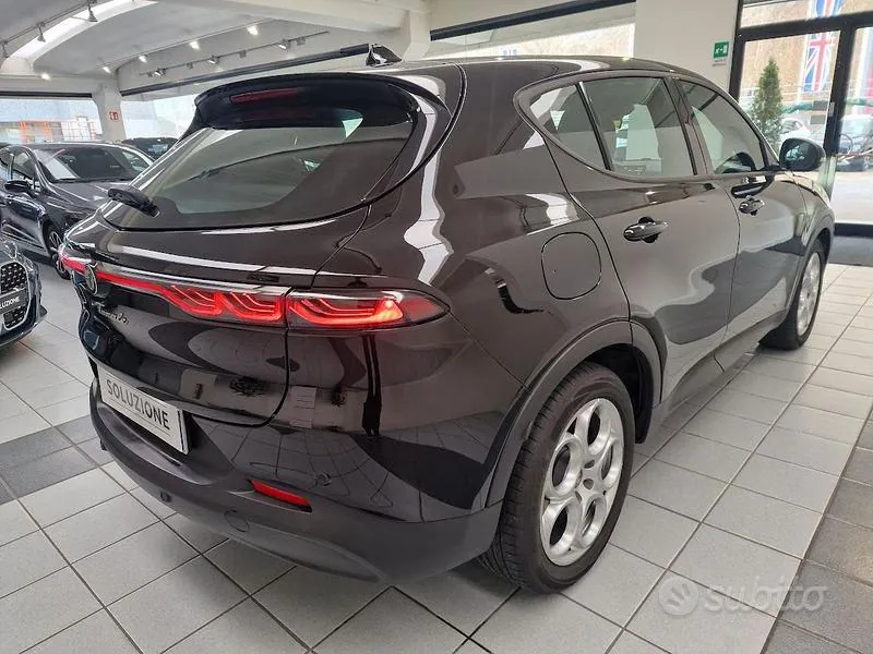 Alfa Romeo Tonale 2023 photo 2