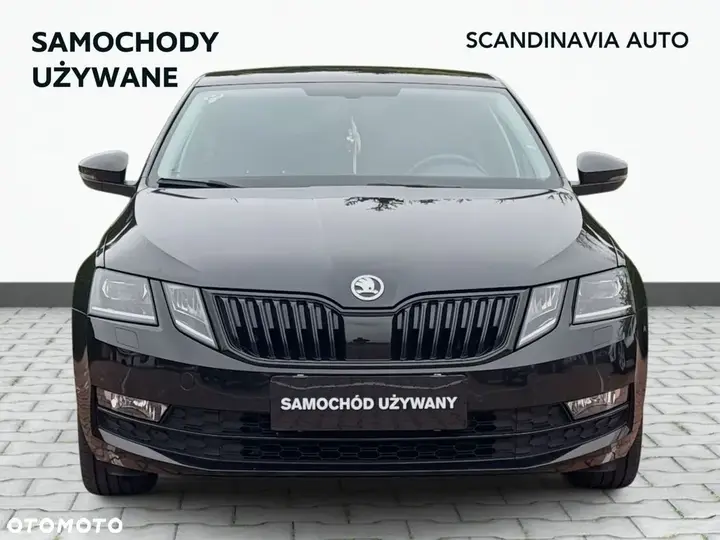Skoda Octavia 2017 photo 2