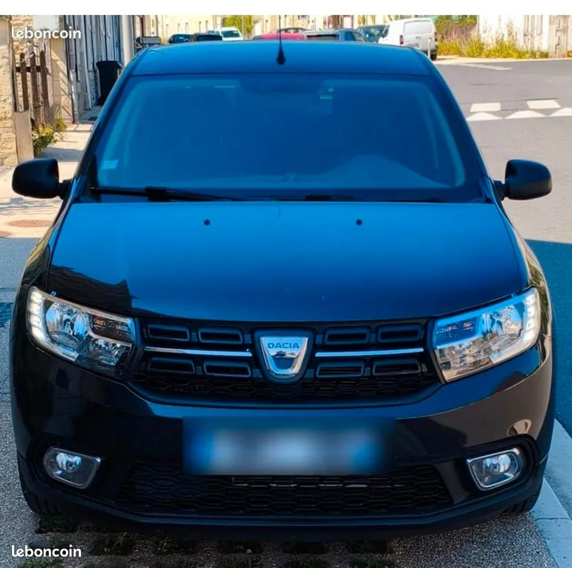 Dacia Sandero 2019 photo 2