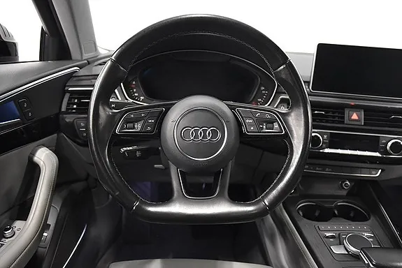 Audi A4 2017 photo 2