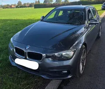 BMW 318I