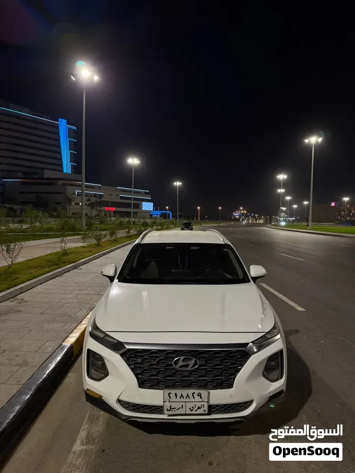 Hyundai Santa Fe 2019 photo 3