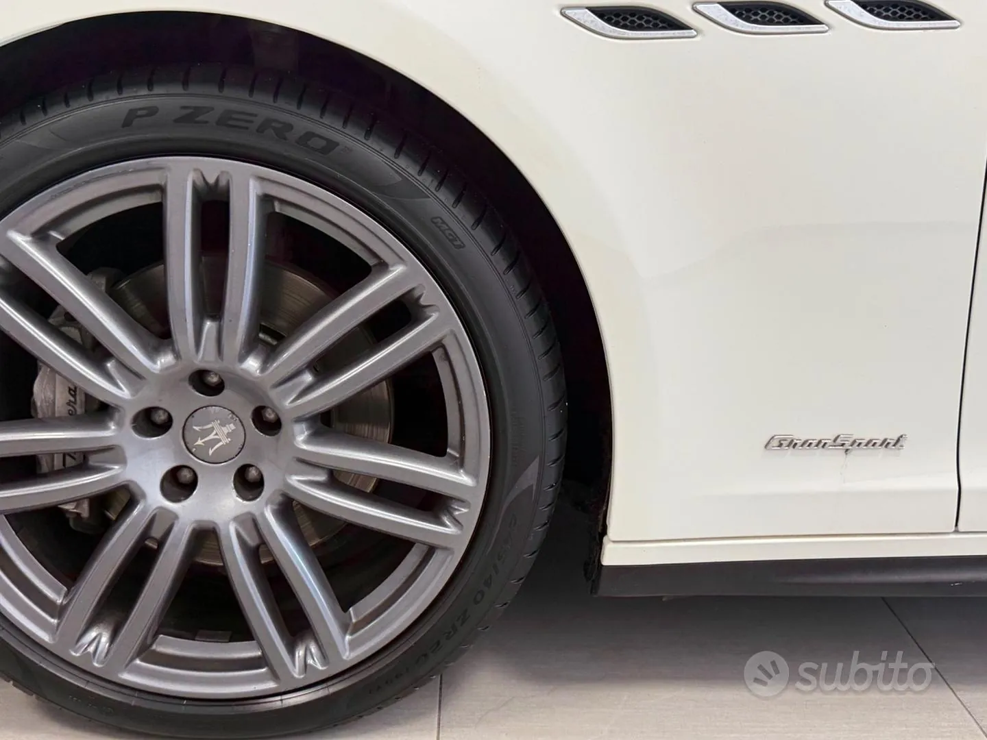 Maserati Ghibli 2014 photo 4