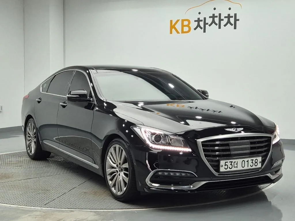 Genesis G80 2017 photo 4