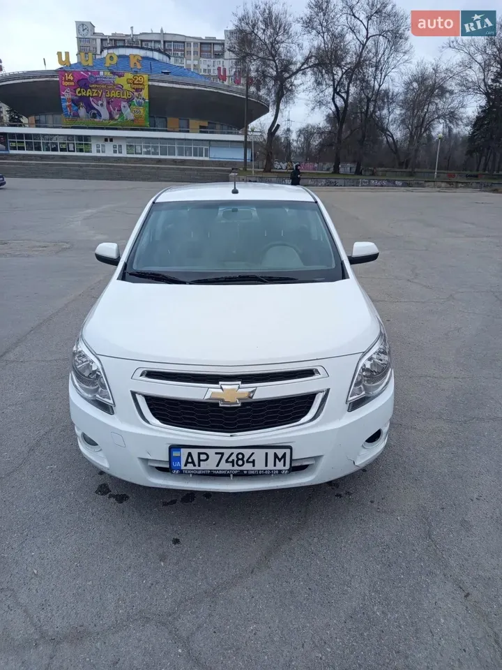 Chevrolet Cobalt 2021 photo 2