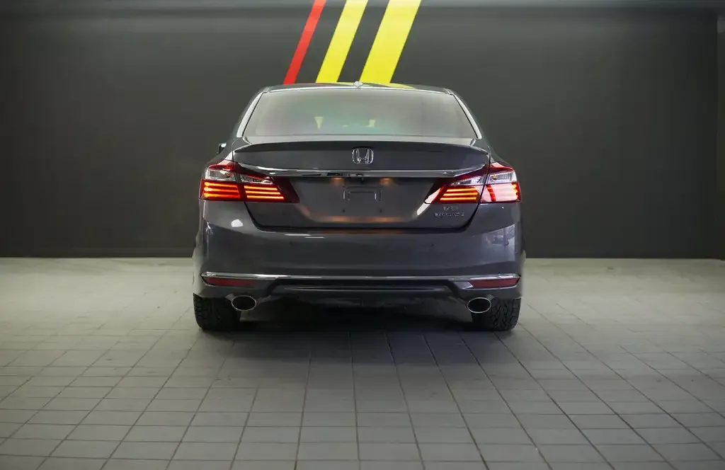 Honda Accord 2017 photo 4